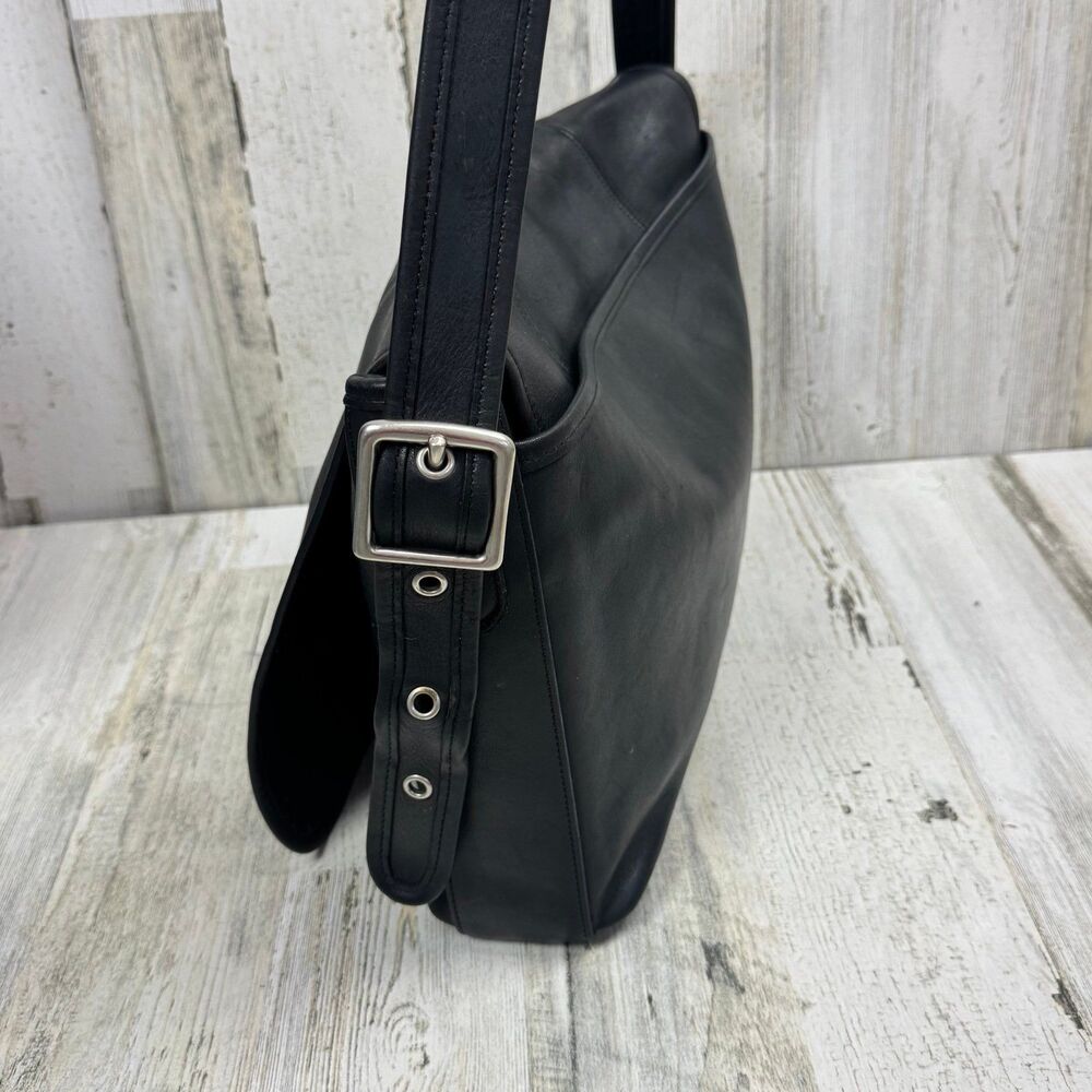 Coach Vintage 90s Black Leather Unisex
Legacy Mail Messenger Bag #9065 - Picture 4 of 12